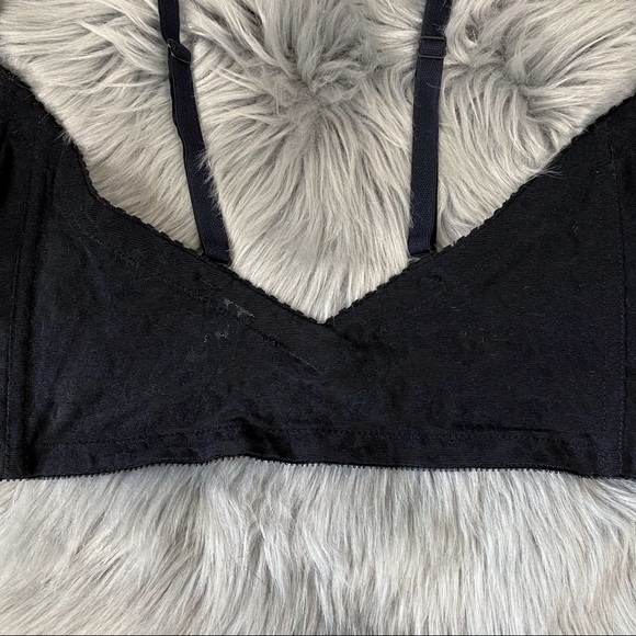 Vintage x Victoria’s Secret | Gold Label Low-Back Zip Front Bustier - Picture 4 of 8